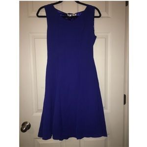 blue dress